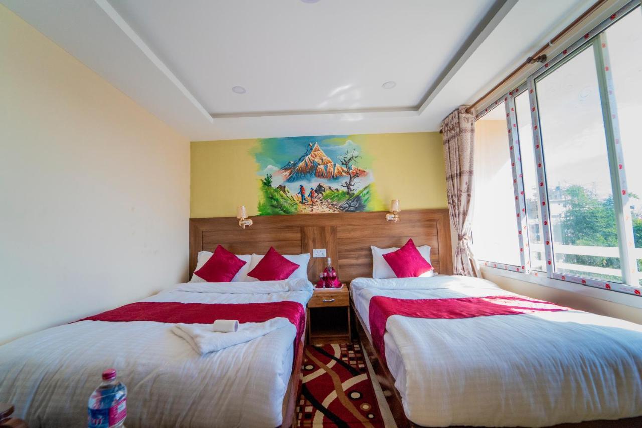 Hotel Royal Image Pokhara Bagian luar foto