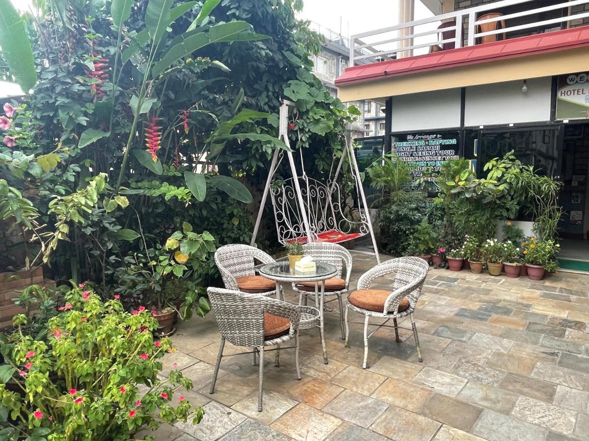 Hotel Royal Image Pokhara Bagian luar foto