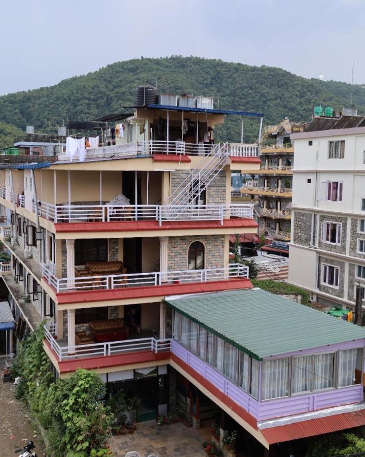 Hotel Royal Image Pokhara Bagian luar foto