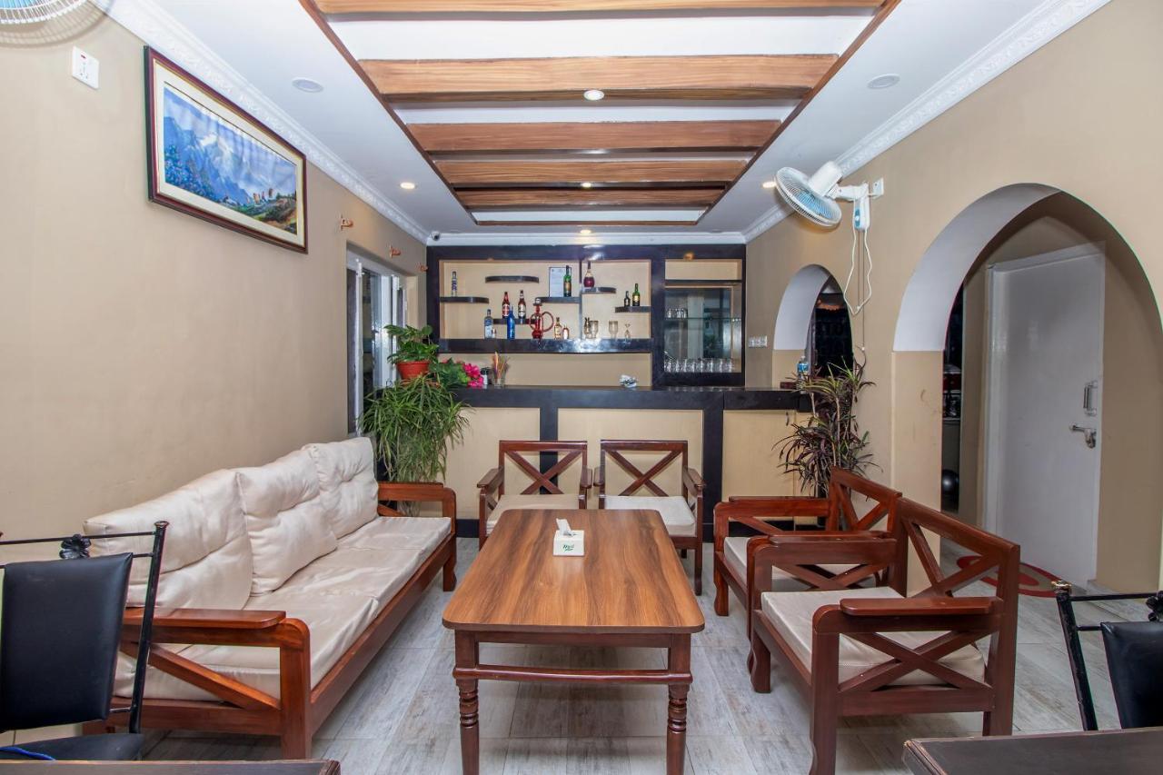 Hotel Royal Image Pokhara Bagian luar foto
